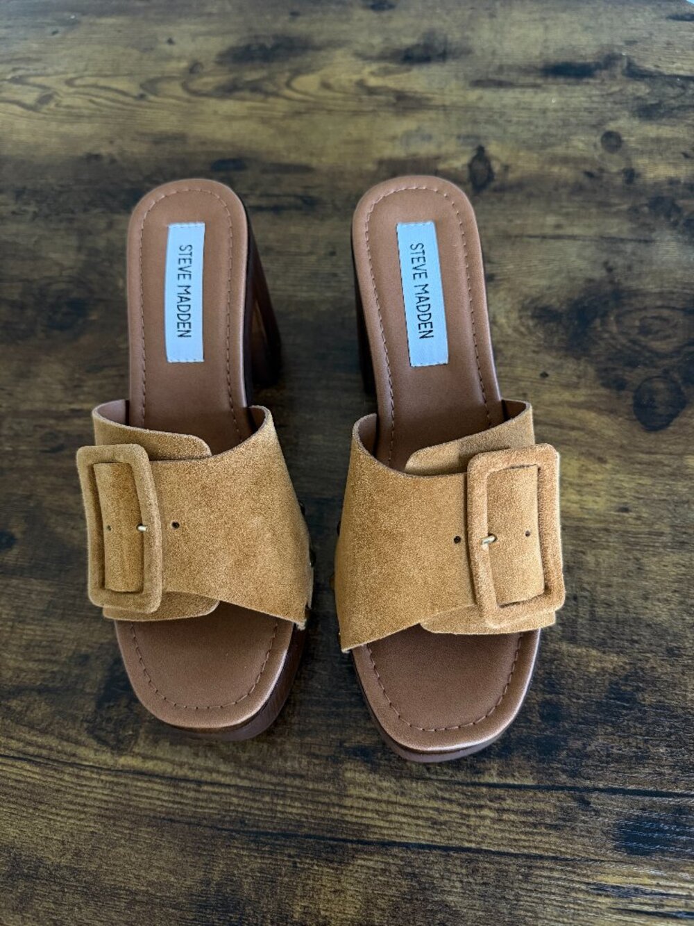 Steve Madden Marlena Sand Suede Studded Platform Mule Sandals Size 9 NWOT